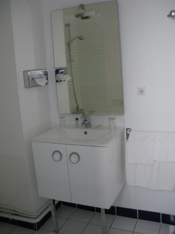 Hotel Continental Vierzon Δωμάτιο φωτογραφία