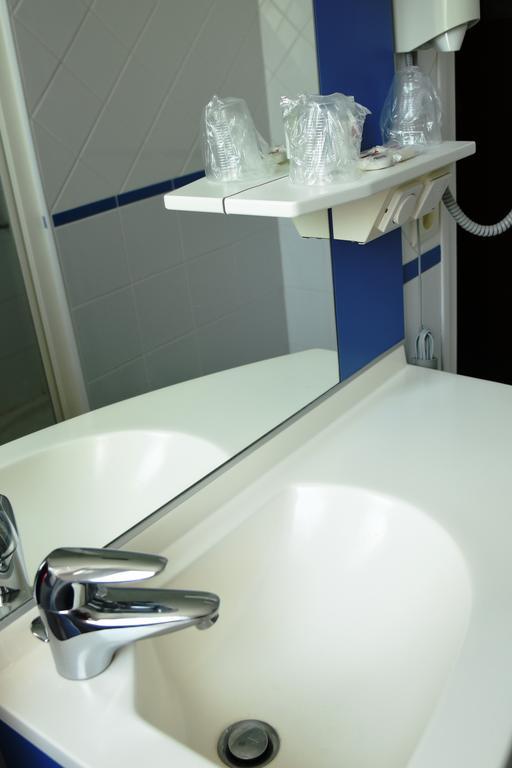 Hotel Continental Vierzon Δωμάτιο φωτογραφία