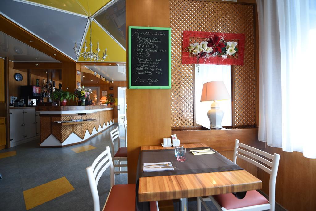 Hotel Continental Vierzon Εξωτερικό φωτογραφία