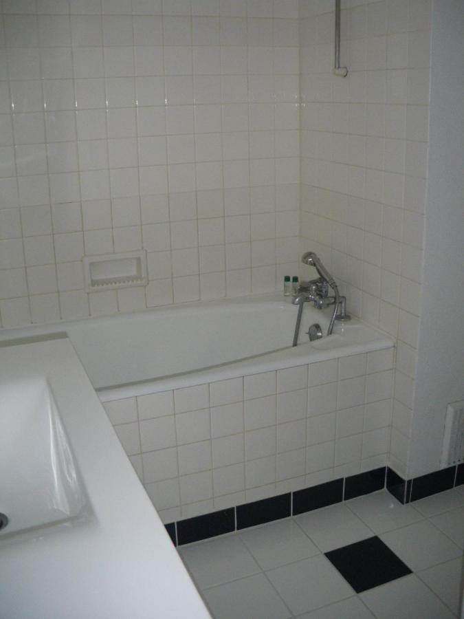Hotel Continental Vierzon Δωμάτιο φωτογραφία